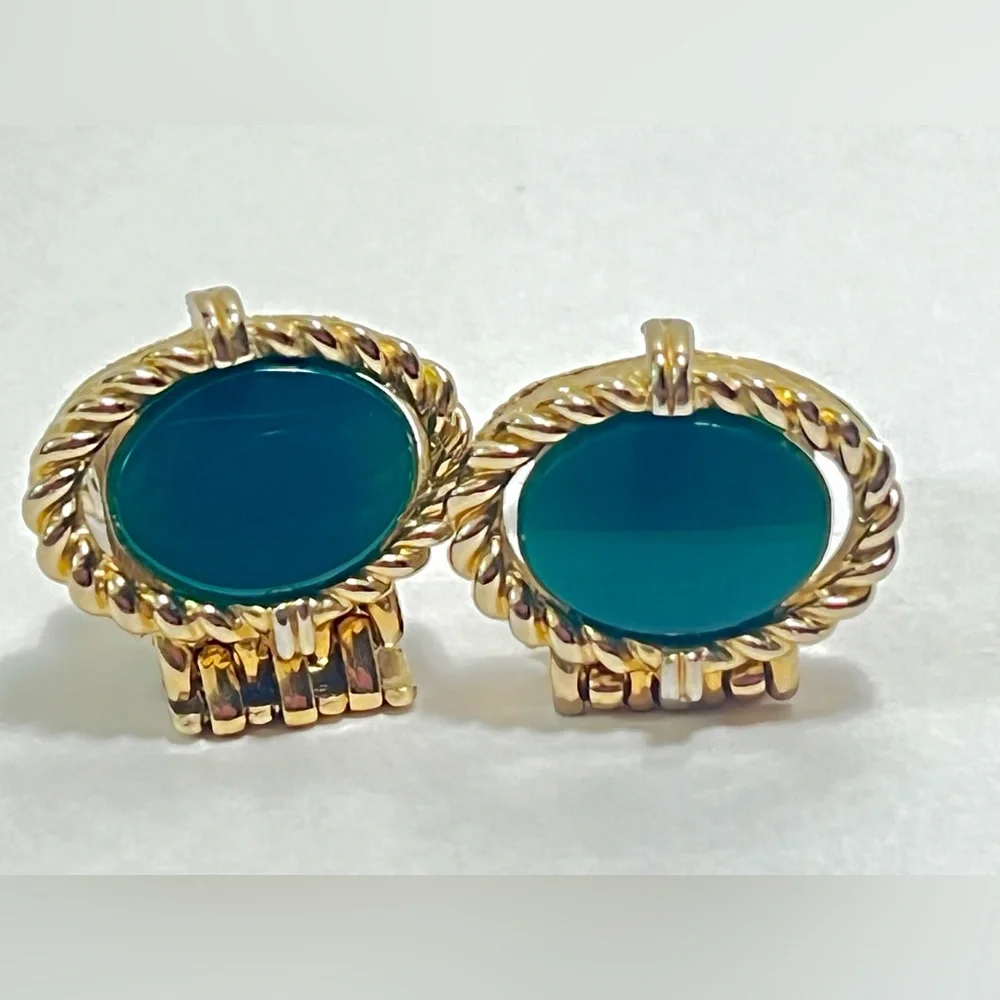 Vintage Gold Tone SWANK Green Stone Chain Mesh Wrap Cufflinks